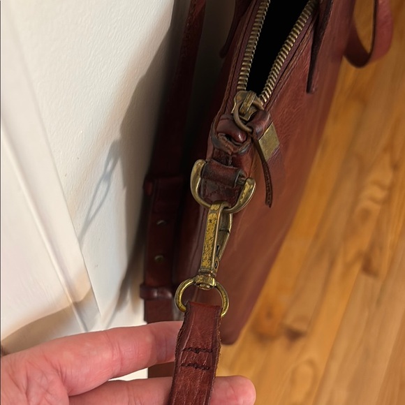 Madewell crossbody zip top transport tote mini purse deep red leather - Picture 6 of 12